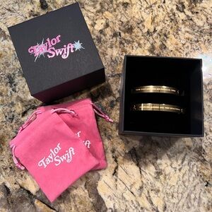 Taylor Swift Lovers Era Stars Align Bracelet Set